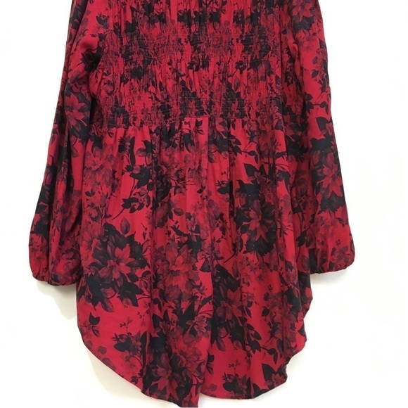 Torrid Babydoll Twill Smocked Button Front V-neck long sleeve Red Floral Tunic - Picture 10 of 16